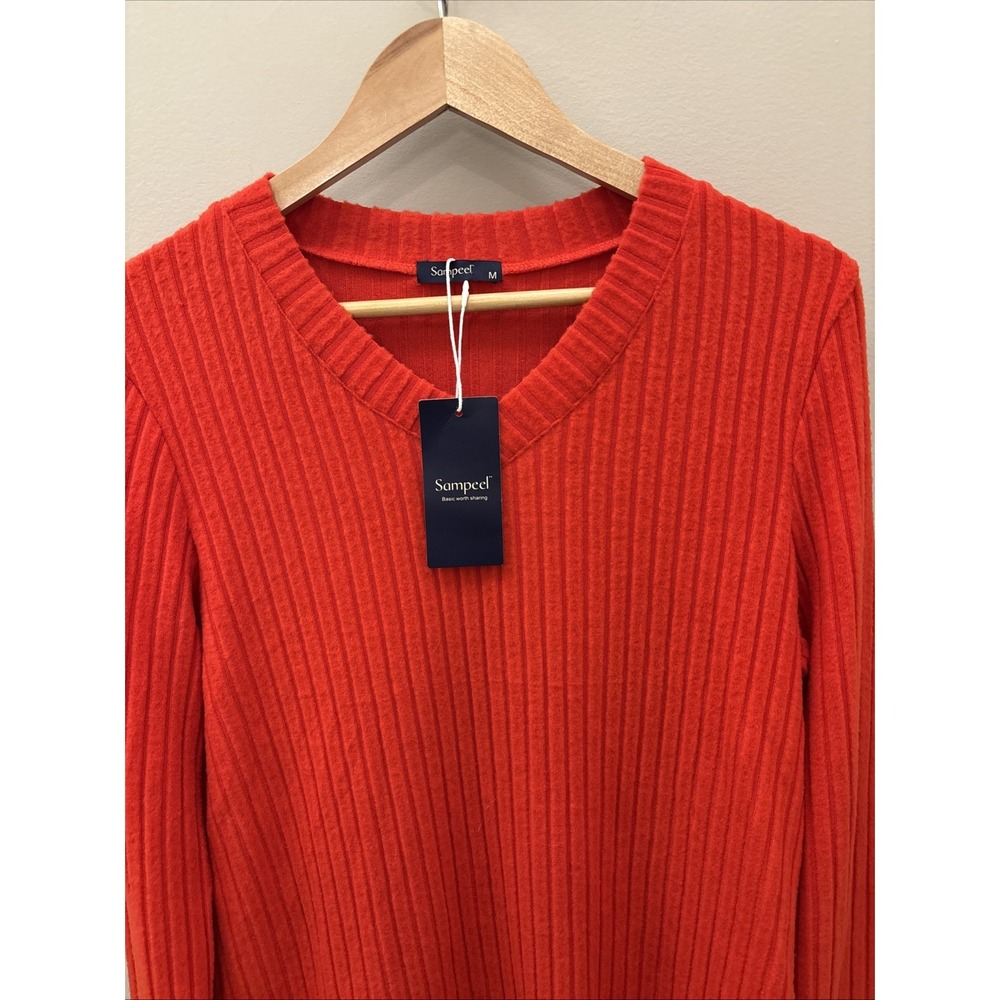 NWT Women's Red Ribbed V-neck Lightweight Sweater Sampeel - Picture 2 of 11